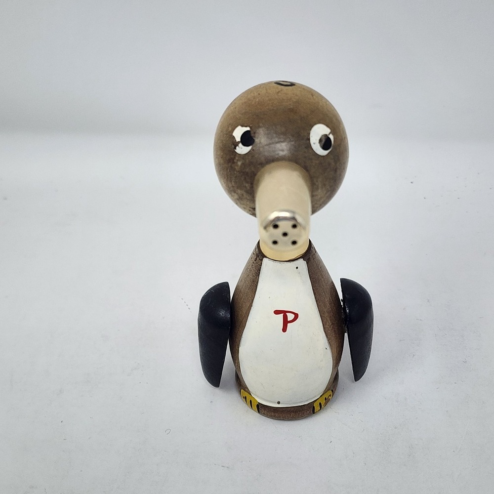 Wooden Duck Bird Salt Pepper Shakers Japan